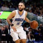 NBA – Top 10 de la nuit : Evan Fournier met en morceaux Kristaps Porzingis !