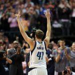 NBA – Top 5 de la nuit : Dirk Nowitzki atteint les 30 000 points en carrière, l’American Airlines Center en fusion !