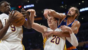 NBA – Lakers : Luol Deng et Timofey Mozgov ne joueront plus de la saison