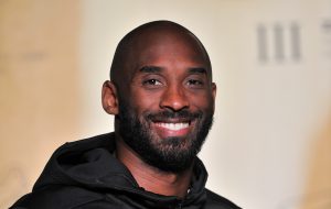 Divers – Kobe se met aux séries TV et à la littérature