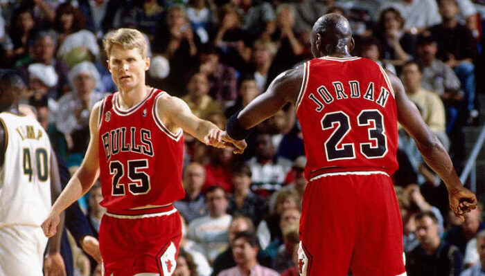 Steve Kerr a raconté comment une bagarre lui a permis de gagner la confiance de Michael Jordan
