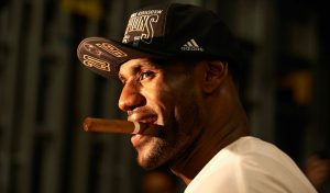 NBA – LeBron James n’essaie pas de faire venir un gros free agent à Cleveland