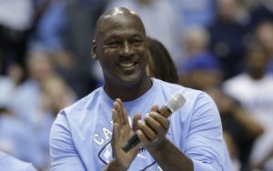 NBA – Michael Jordan met de l&rsquo;huile sur le feu : Kobe Bryant bat LeBron James
