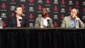 NBA – Chris Paul et les Rockets ne discuteront pas d’une prolongation avant l’été prochain