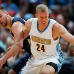 NBA – Mason Plumlee prolongé par les Nuggets