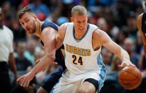 NBA – Mason Plumlee prolongé par les Nuggets
