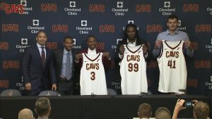 NBA – Pour Tyronn Lue, les Cavs ont de bonnes chances de gagner le titre