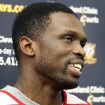 NBA – Insolite : Luol Deng dément vouloir racheter le club de foot de Crystal Palace