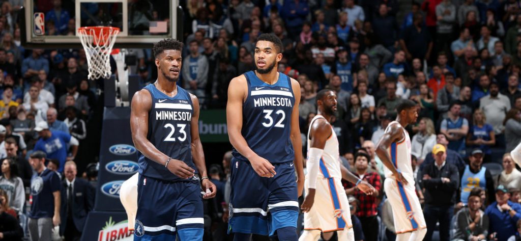 Jimmy Butler et Karl-Anthony Towns sous le maillot des Wolves