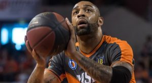 Pro A – Romeo Travis « Chacun doit se regarder et faire son mea culpa »