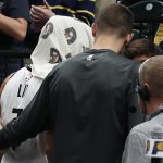 NBA – Blessé cette nuit, Jeremy Lin pourrait manquer l’intégralité de la saison