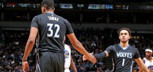 NBA – Karl-Anthony Towns et Tyus Jones prolongés jusqu&rsquo;en 2019 par Minnesota