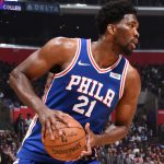 NBA – Top 10 de la nuit : Joel Embiid claque un eurostep venu d’ailleurs !