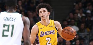 NBA – LeBron James vante le triple-double de Lonzo Ball