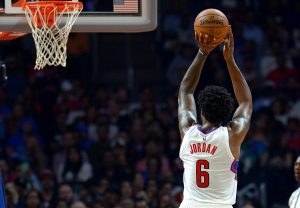 NBA – Doc Rivers se met à rêver d&rsquo;un DeAndre Jordan capable de tirer à 3 points