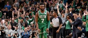 NBA – Jaylen Brown a perdu son meilleur ami la veille du match
