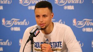 NBA – Stephen Curry agacé par les médias après ses propos envers Boston