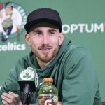 NBA – Gordon Hayward a quitté sa botte et espère rejouer cette saison