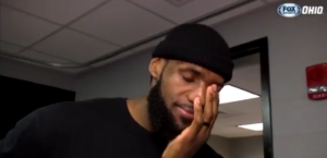 NBA – Vidéo : LeBron James très ému après une vague d&rsquo;hommages