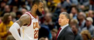 NBA – Pour Tyronn Lue, les Cavs sont devenus trop « prévisibles »