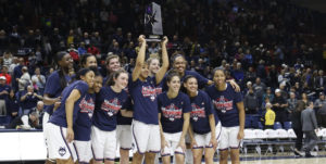 NCAA – Quand les filles de UCONN explosent Cincinnati !