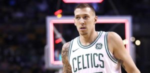 NBA – Fin de saison pour Daniel Theis