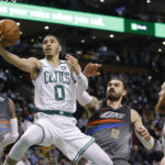 NBA – Jayson Tatum gère du mieux qu’il peut le « rookie wall »