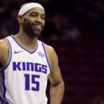 NBA – Changer de franchise ? Former les jeunes joueurs ? Vince Carter essaie de gérer cela au mieux