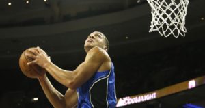 NBA – Top 10 de la nuit : Aaron Gardon sort le 360
