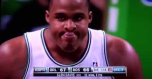 NBA – Accusé de trafic de drogue, Glen Davis répond de la pire des manières