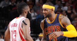 NBA – LeBron James a 4 équipes en tête pour cet été !
