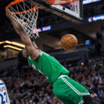 NBA – Jaylen Brown raconte son incroyable chute qu’il compare à un « accident de voiture »