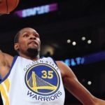 NBA – Kevin Durant peste contre la NCAA : « L’argent rend fou les parents et les gosses »