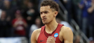 NBA – La sensation Trae Young va s’inscrire à la Draft 2018