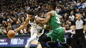 NBA – Le Greek Freak se réveille et Milwaukee force un game 7