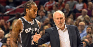 NBA – Gregg Popovich aurait « supplié » Kawhi Leonard de le laisser annoncer sa fin de saison