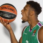 Liga Endesa – Jeff Brooks (Malaga) s’effondre en pleine rencontre !