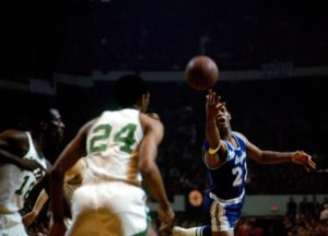 NBA – 14 avril 1962 : Elgin Baylor immortalise l’histoire des Finales