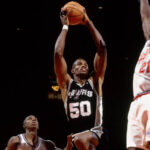 NBA – 24 avril 1994 : David Robinson tombe 71 points pour devancer Shaq