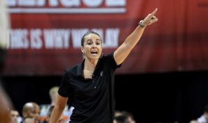 NBA – Becky Hammon, première femme à coacher en NBA ?