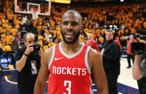 NBA – Le GM des Rockets revient avec humour sur sa déclaration ratée concernant Chris Paul