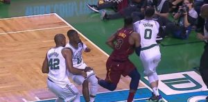 NBA – Tyronn Lue pense que LeBron a perdu du punch après son coup ; le joueur pas d&rsquo;accord