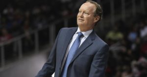 NBA – Les Raptors ont déjà trois noms en tête pour remplacer Dwane Casey, dont Mike Budenholzer