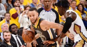 NBA – Stephen Curry fête son retour avec 28 points et la victoire