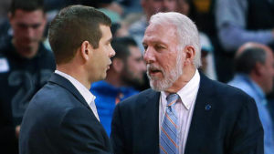 NBA – Celtics : Aron Baynes compare Brad Stevens à Gregg Popovich