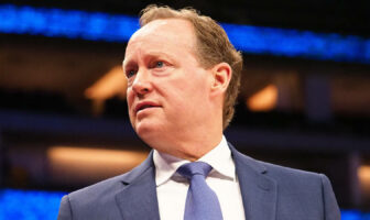NBA – Mike Budenholzer priorité des Bucks et des Raptors