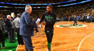 NBA – Quand un joueur des Cavs traite Danny Ainge de « p****n de voleur »