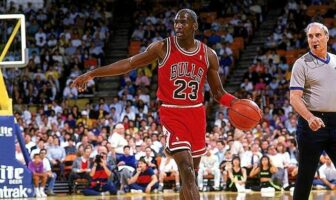 NBA – Quand Michael Jordan ordonnait son changement de poste et devenait inhumain Michael Jordan Cavs playoffs 1988