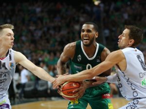 Liga Endesa – Brandon Davies pose ses valises à Barcelone !