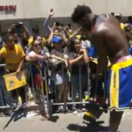 NBA – Insolite : Quand Jordan Bell chambre les Cavs avec… un balai